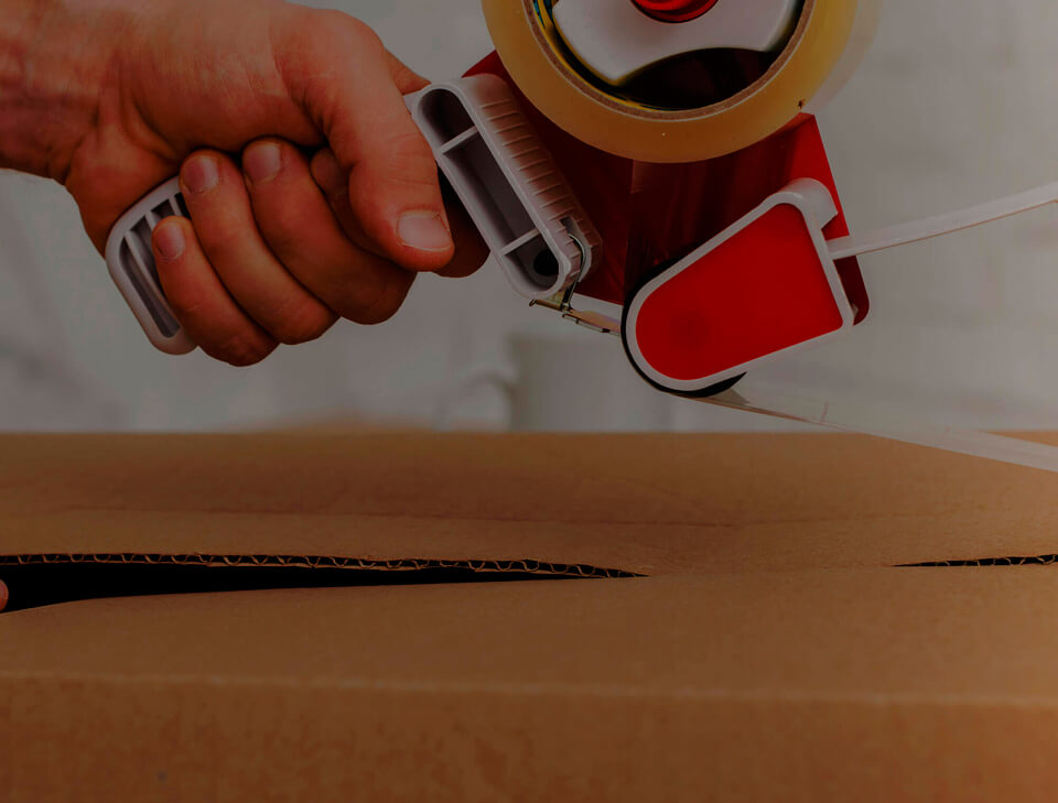 Emita as etiquetas de envio de forma fácil,
                                rápida e em um único local.